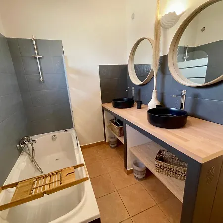 Cala Corsa - 3 Et 4 - Cala Rossa Porto-vecchio - Entierement Climatisees Avec Piscine Chauffee Partagee Et Piscines Privees - Internet Gratuit Villa *