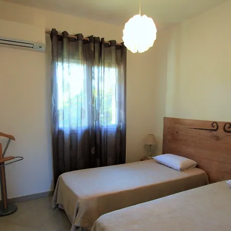 Villas Cala Corsa - 3 Chambres Piscine Partagee Chauffee - Cala Rossa Porto-Vecchio - Villas Entierement Climatisees - Internet Gratuit