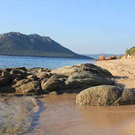 Villa Cala Corsa - 3 Et 4 Cala Rossa Porto-vecchio - Entièrement Climatisées à 5 Minutes à Pied De La Cala Rossa *