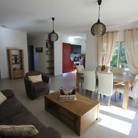 Cala Corsa - 3 Et 4 - Cala Rossa Porto-vecchio - Entierement Climatisees Avec Piscine Chauffee Partagee Et Piscines Privees - Internet Gratuit Villa *