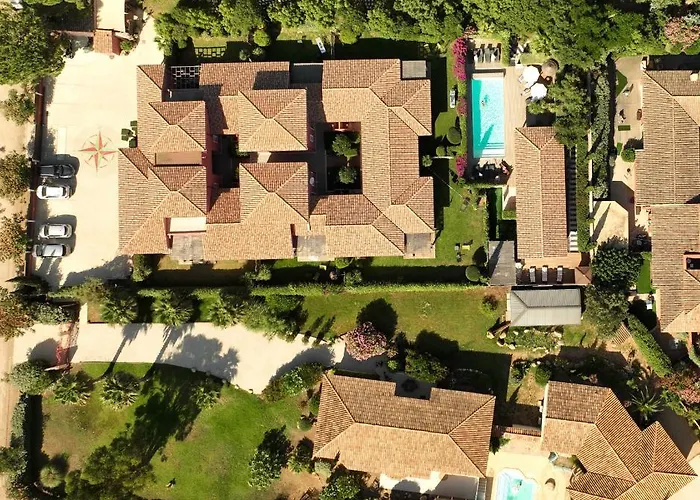 Villa Cala Corsa - 3 Piscine Partagee Chauffee - Cala Rossa Porto-vecchio - Entierement Climatisees - Internet Gratuit *