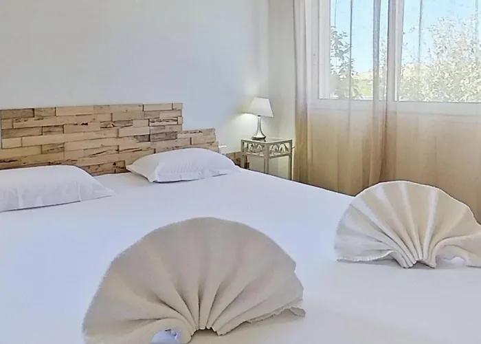 Villa Cala Corsa - 3 Piscine Partagee Chauffee - Cala Rossa Porto-vecchio - Entierement Climatisees - Internet Gratuit *