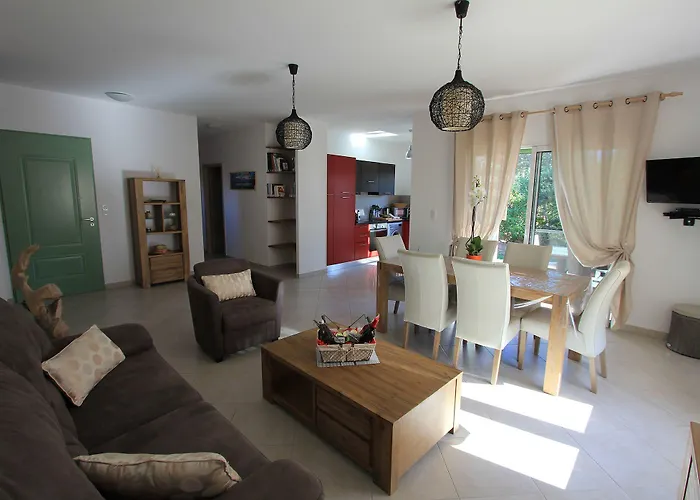 Cala Corsa - 3 Piscine Partagee Chauffee - Cala Rossa Porto-vecchio - Entierement Climatisees - Internet Gratuit *